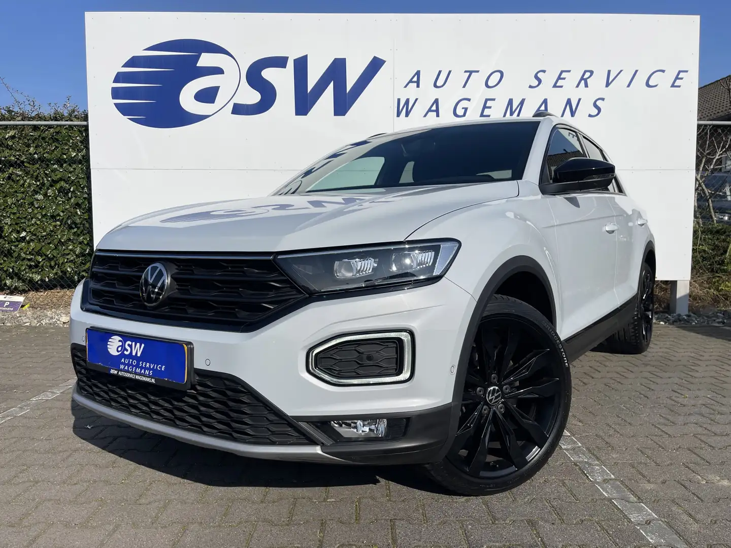 Volkswagen T-Roc 1.5 TSI Sport | CarPlay | Camera | Keyless |  ACC Grau - 2