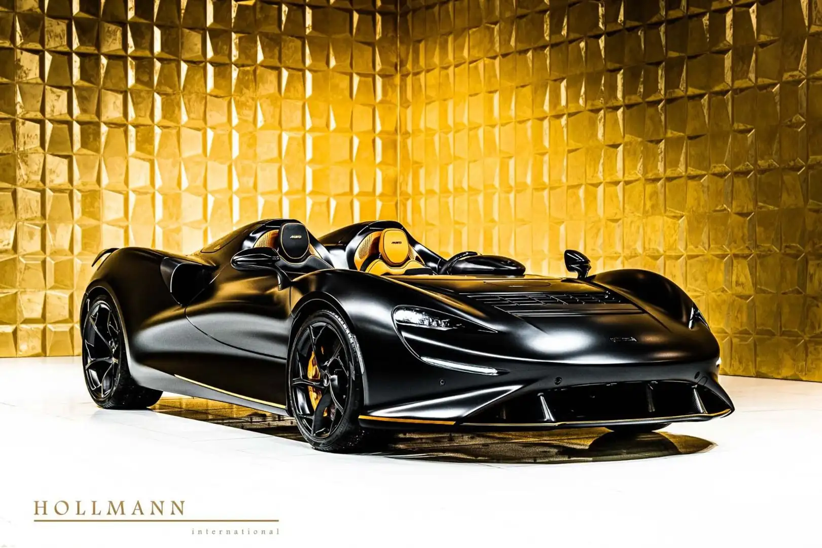 McLaren Elva + CARBON FIBRE PACK + MATT BLACK + STOCK + Noir - 1