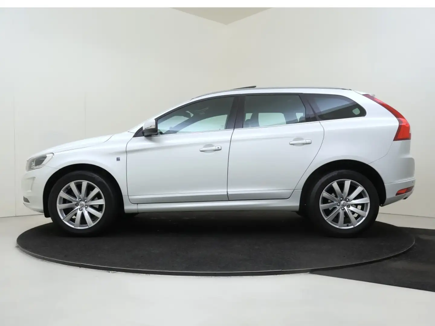 Volvo XC60 T5 Ocean Race | Trekhaak | Panoramadak | Achteruit Wit - 2