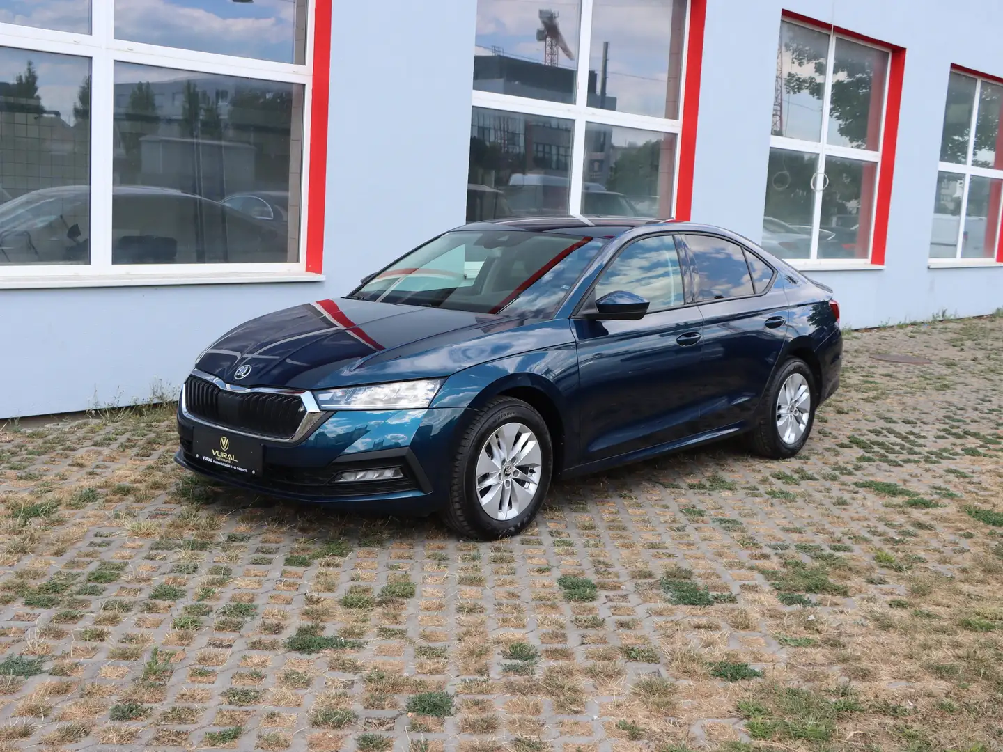 Skoda Octavia 2.0TDI DSG Lim. | Rückfahrkamera | Virtual Cock Blau - 2
