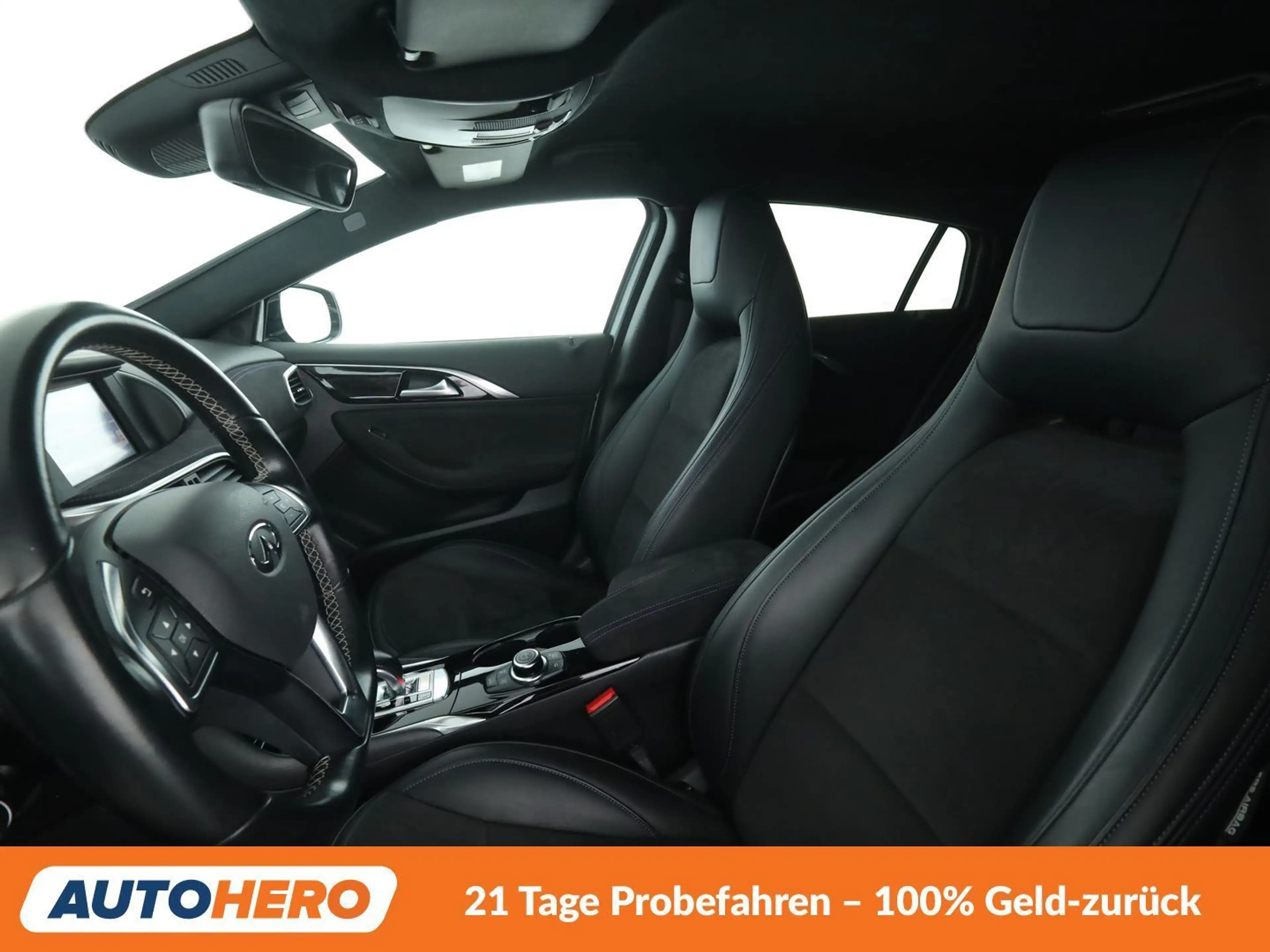 Infiniti Q30 2.0 Turbo Sport AWD Aut.*NAVI*CAM*PDC*SHZ*ALU* — photo 10