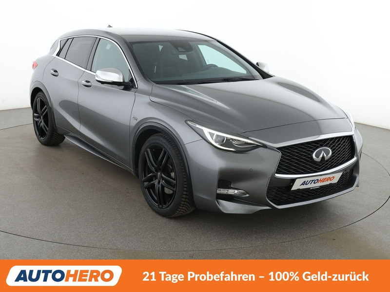 Infiniti Q30 2.0 Turbo Sport AWD Aut.*NAVI*CAM*PDC*SHZ*ALU* — photo 8