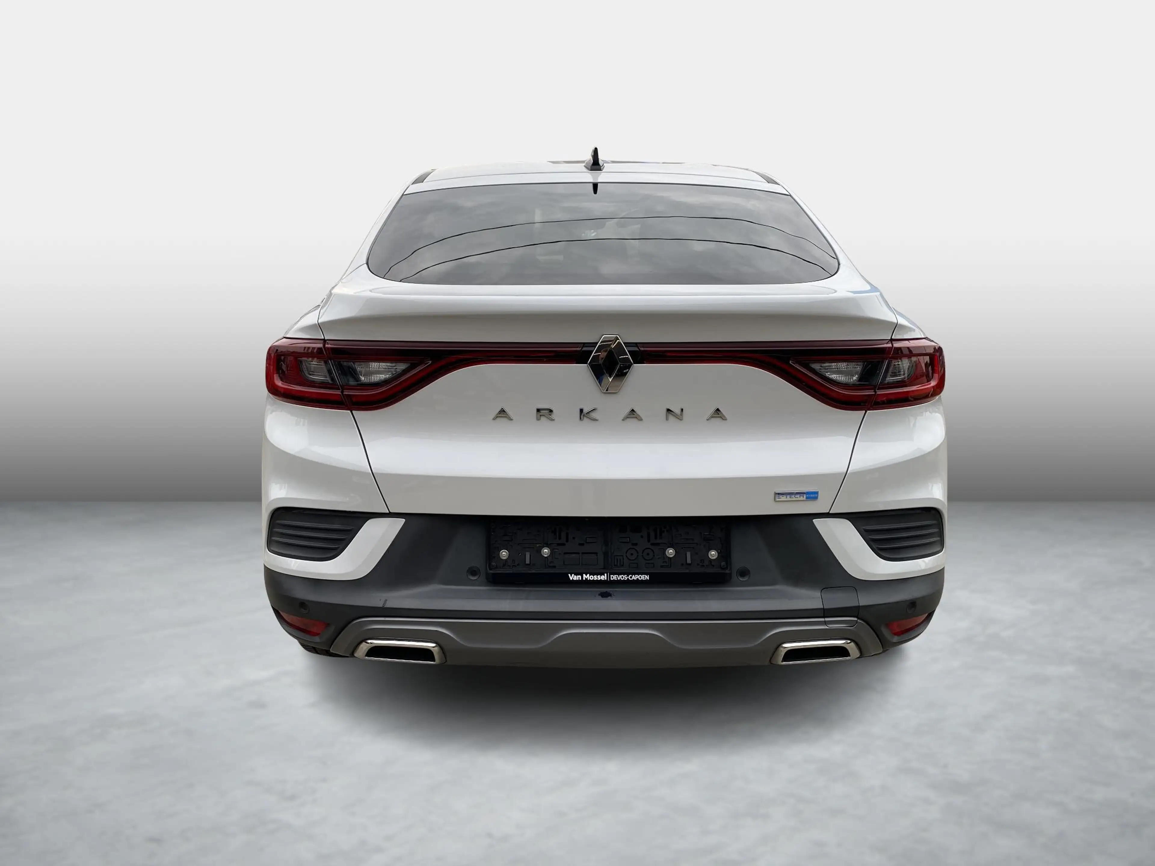 Renault Arkana R.S.Line E-TECH Hybrid — photo 4