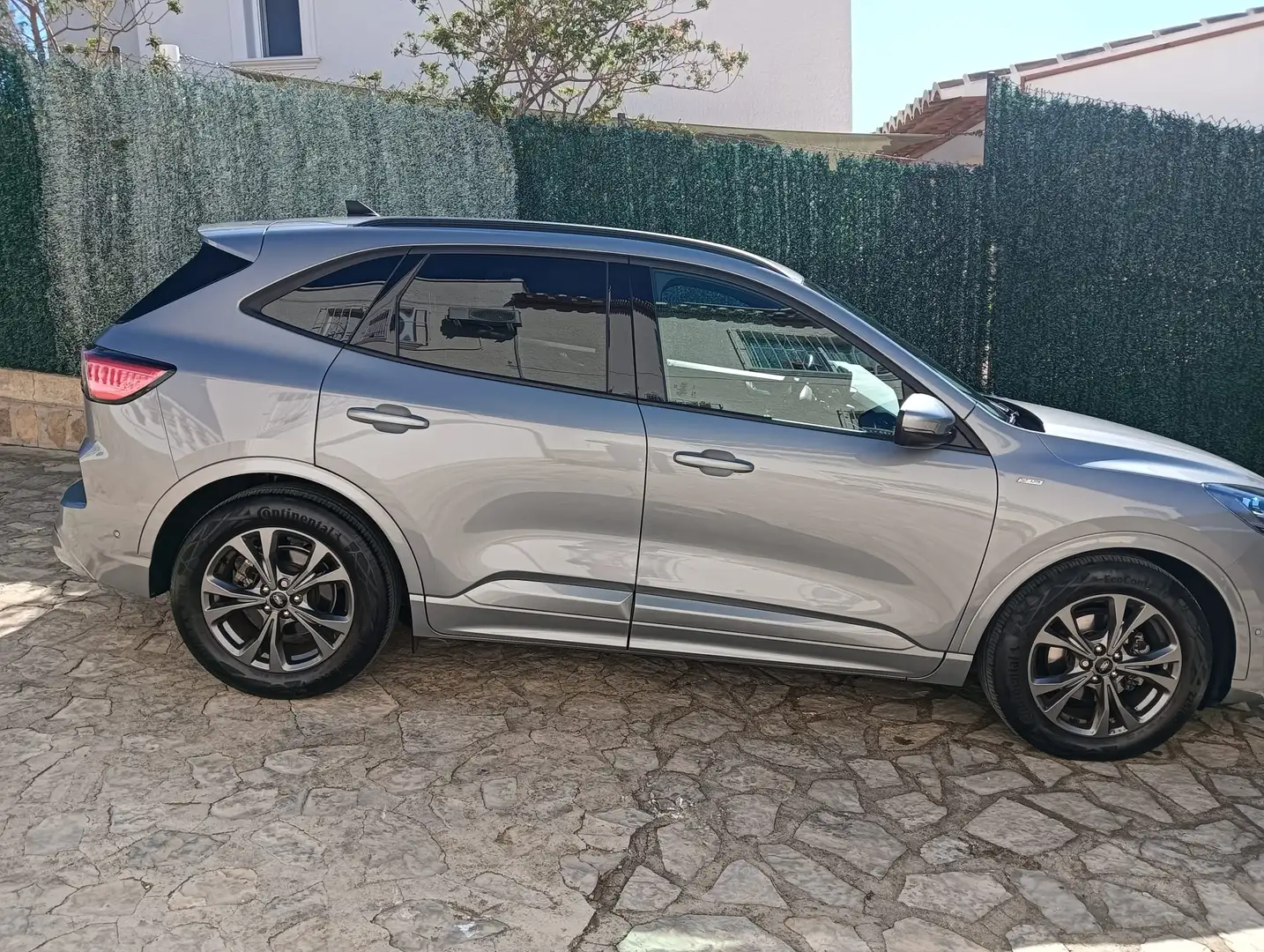 Ford Kuga Kuga 1.5 EcoBoost ST-Line X FWD 150 ST-Line X Gris - 1