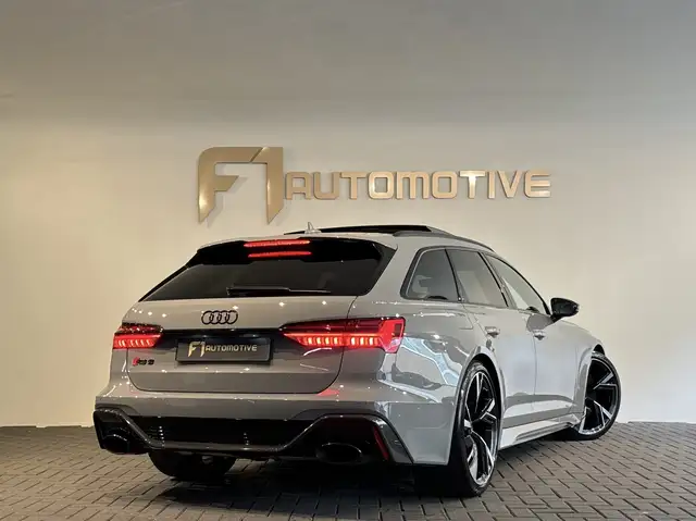 Audi RS6 view 6