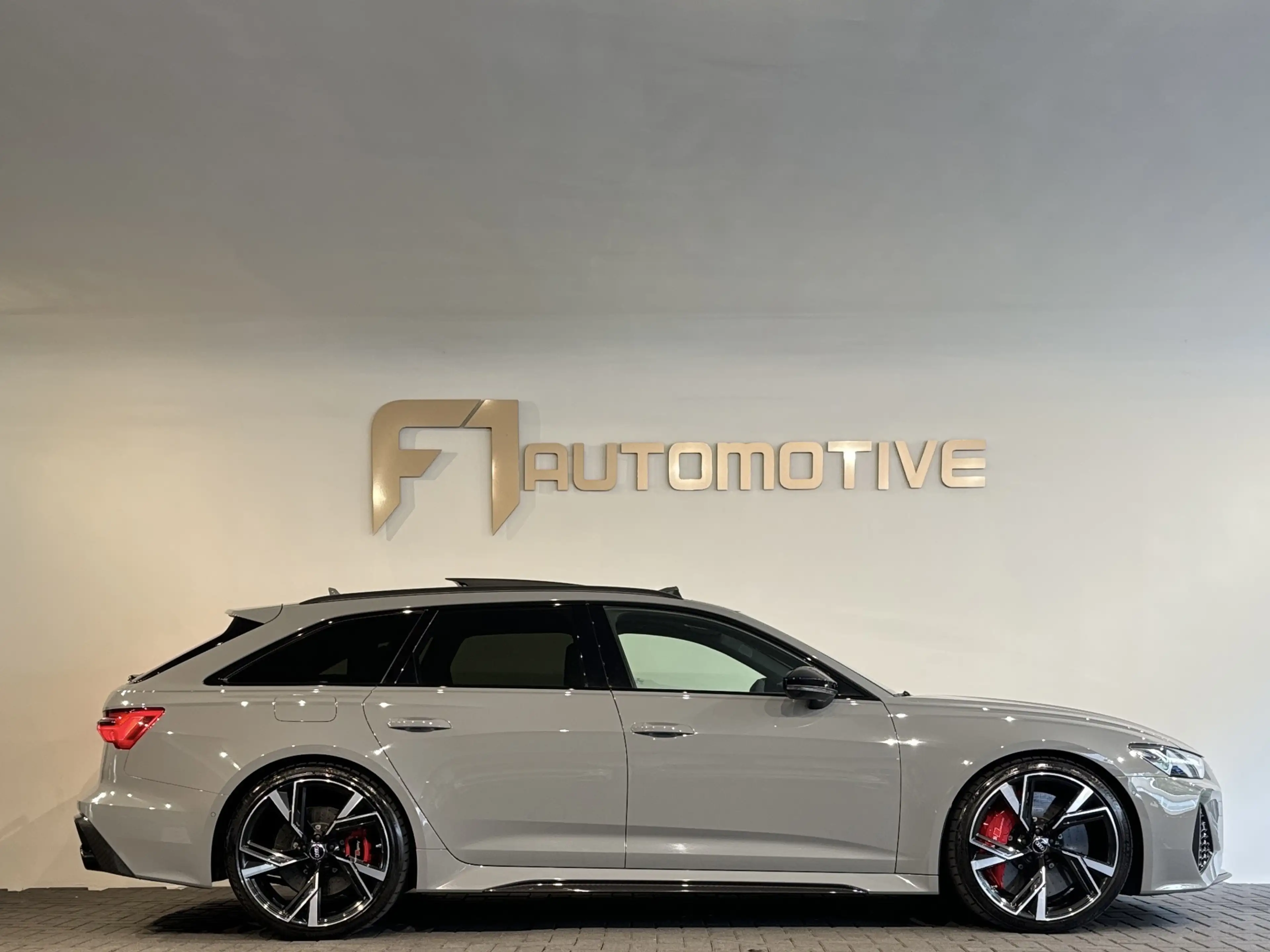 Audi RS6 A6 Avant TFSI quattro Ceramic|B&O 3D|4-Wielsturing — photo 7
