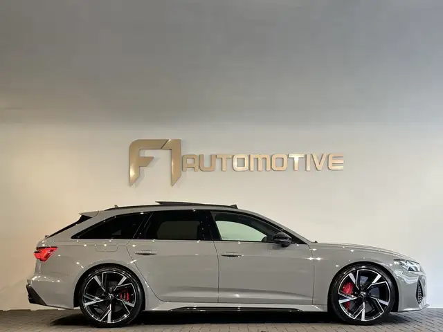 Audi RS6 view 7