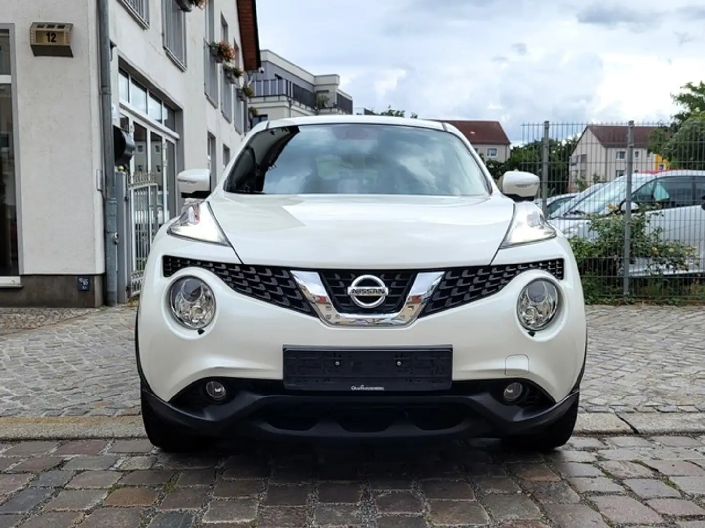 Nissan Juke DIG-T Tekna 4x2 360° Weiß - 2