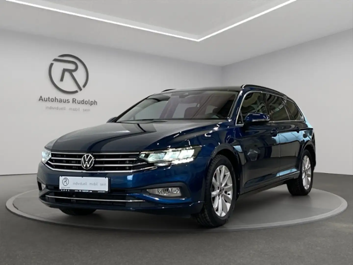 Volkswagen Passat Variant 1.5 TSI Business / Navi LED AHK Blau - 2