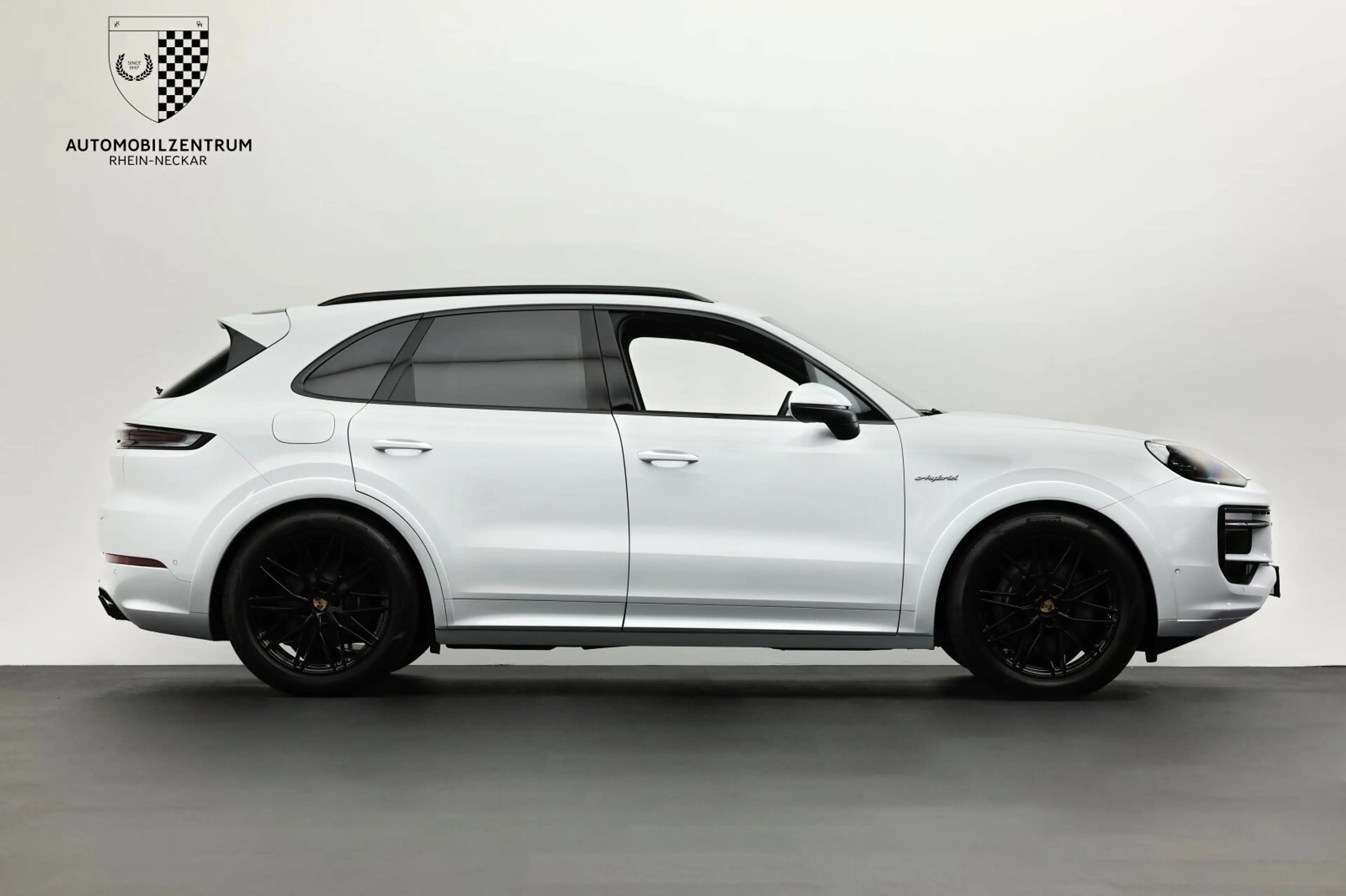 Porsche Cayenne Cayenne E-Hybrid Sport-Design/BOSE/Pano/360Kam — photo 7