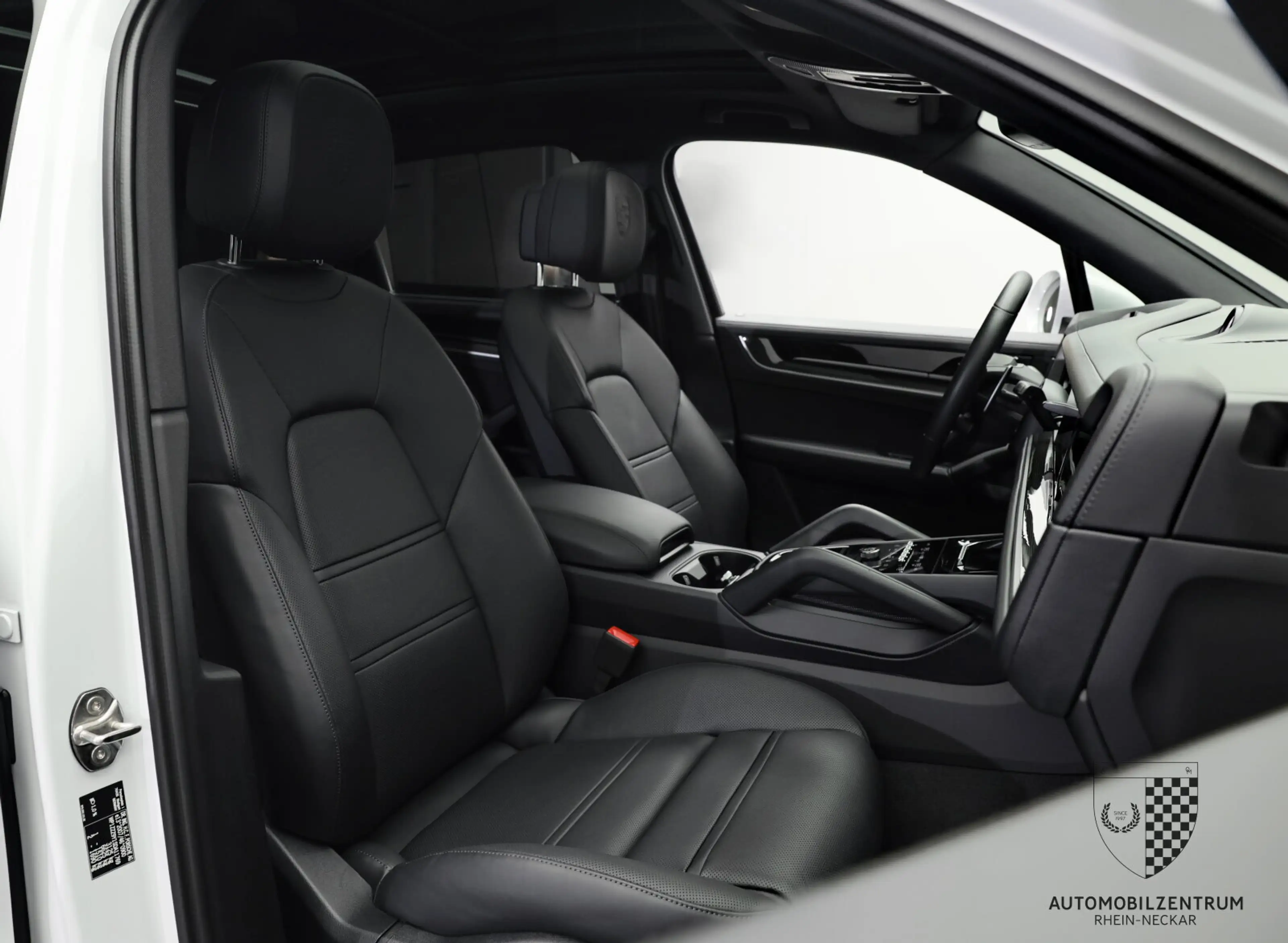Porsche Cayenne Cayenne E-Hybrid Sport-Design/BOSE/Pano/360Kam — photo 10