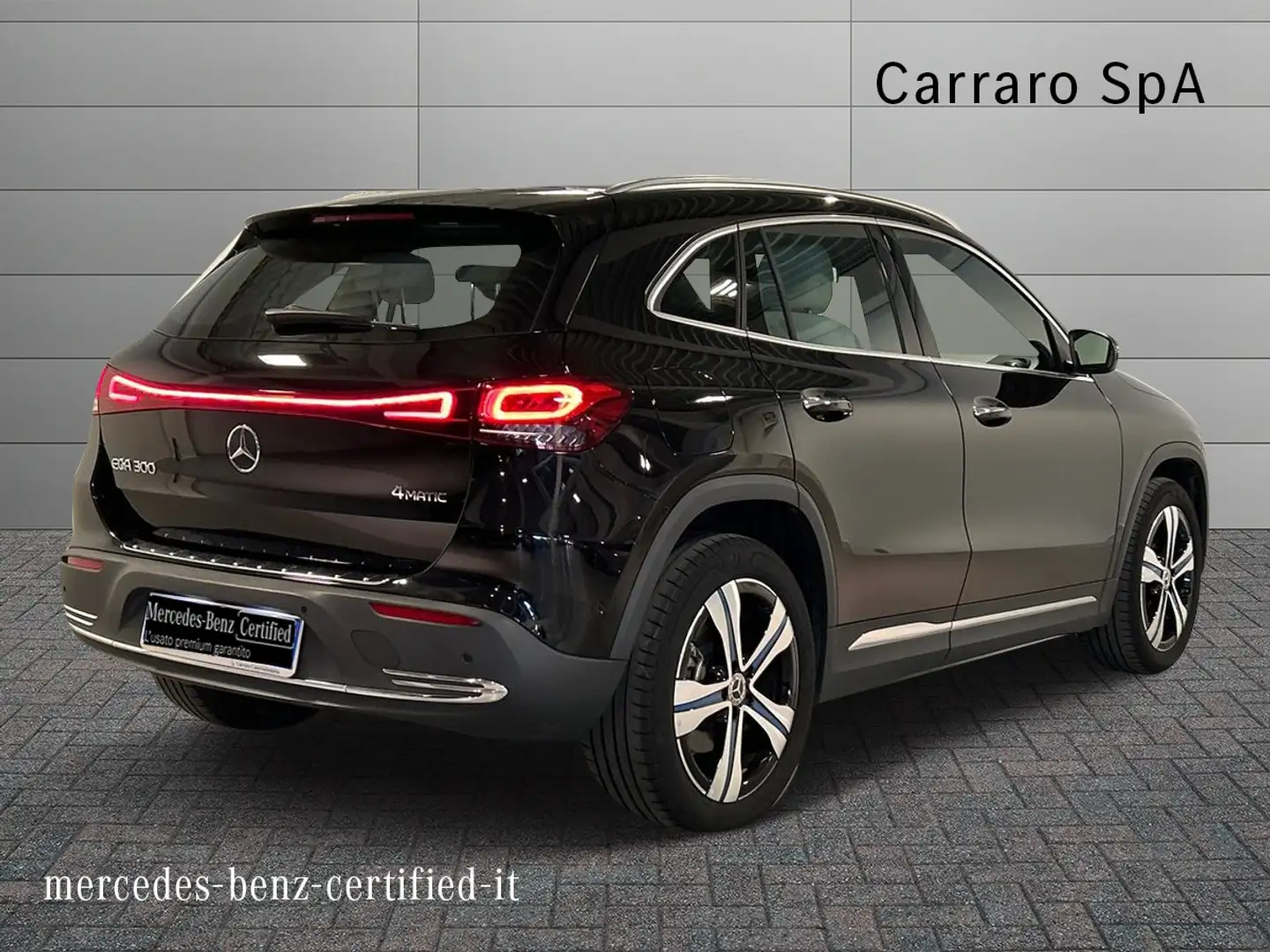 Mercedes-Benz EQA 300 - EQA 300 Sport Plus 4matic Noir - 2