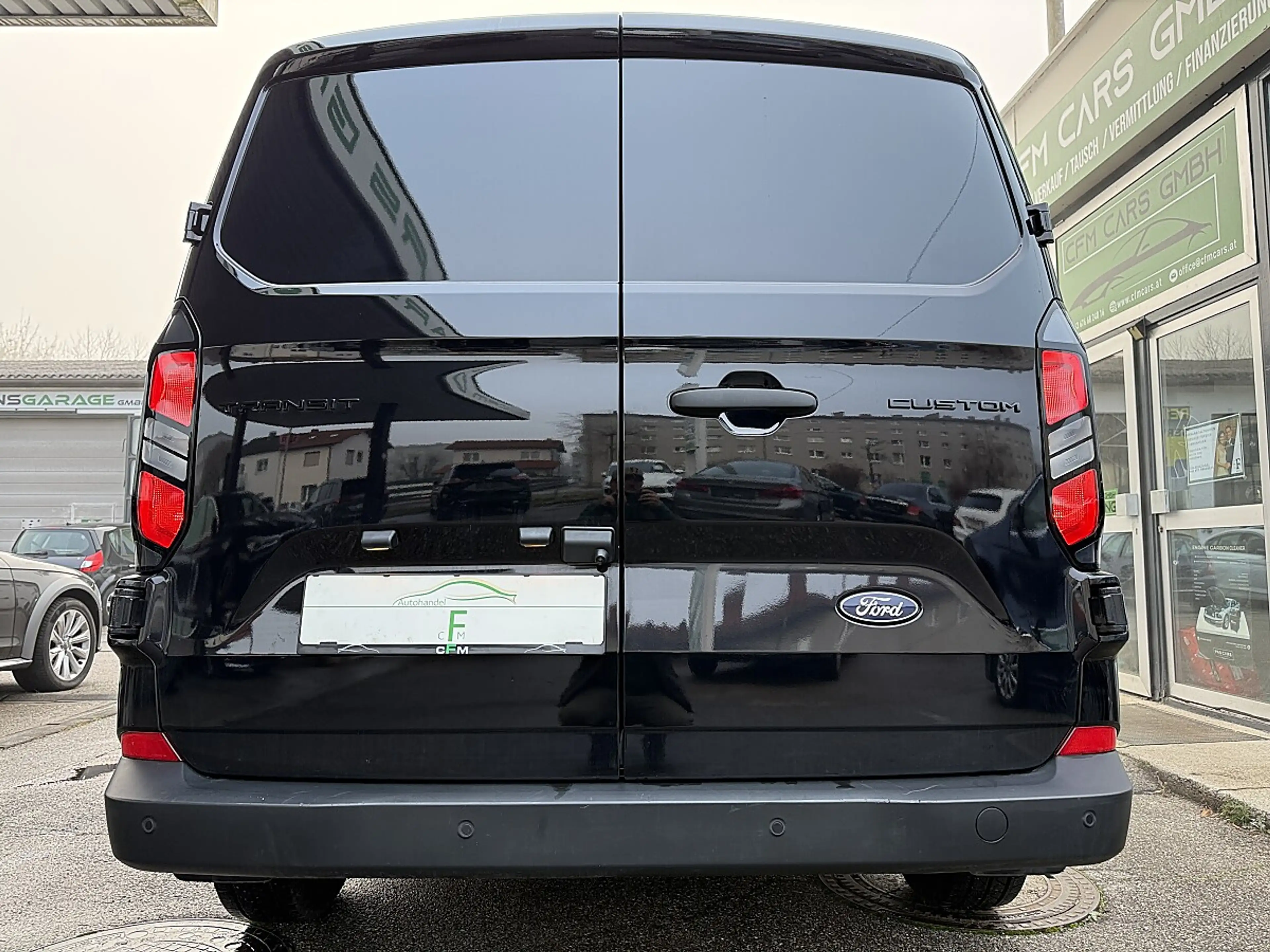 Ford Transit Custom 2.0 EcoBlue 320 L2 Trend FWD — photo 10
