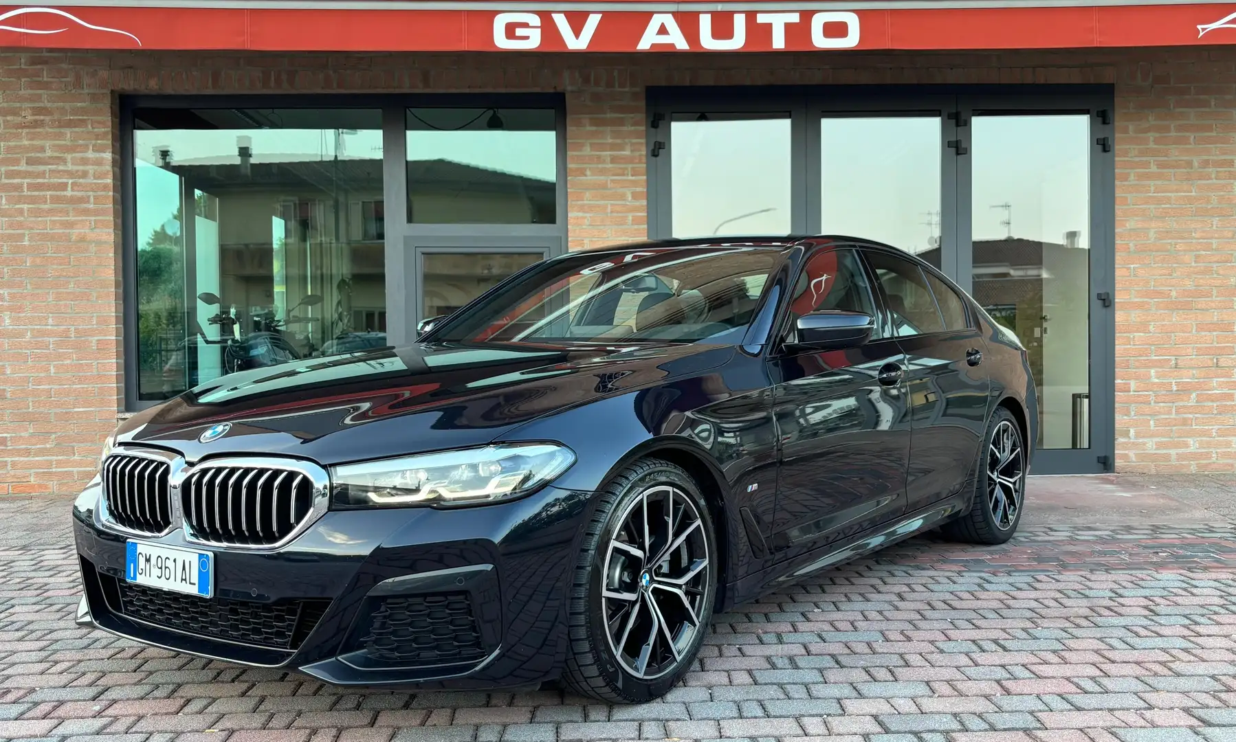 BMW 520 d Berlina Msport Blu/Azzurro - 1