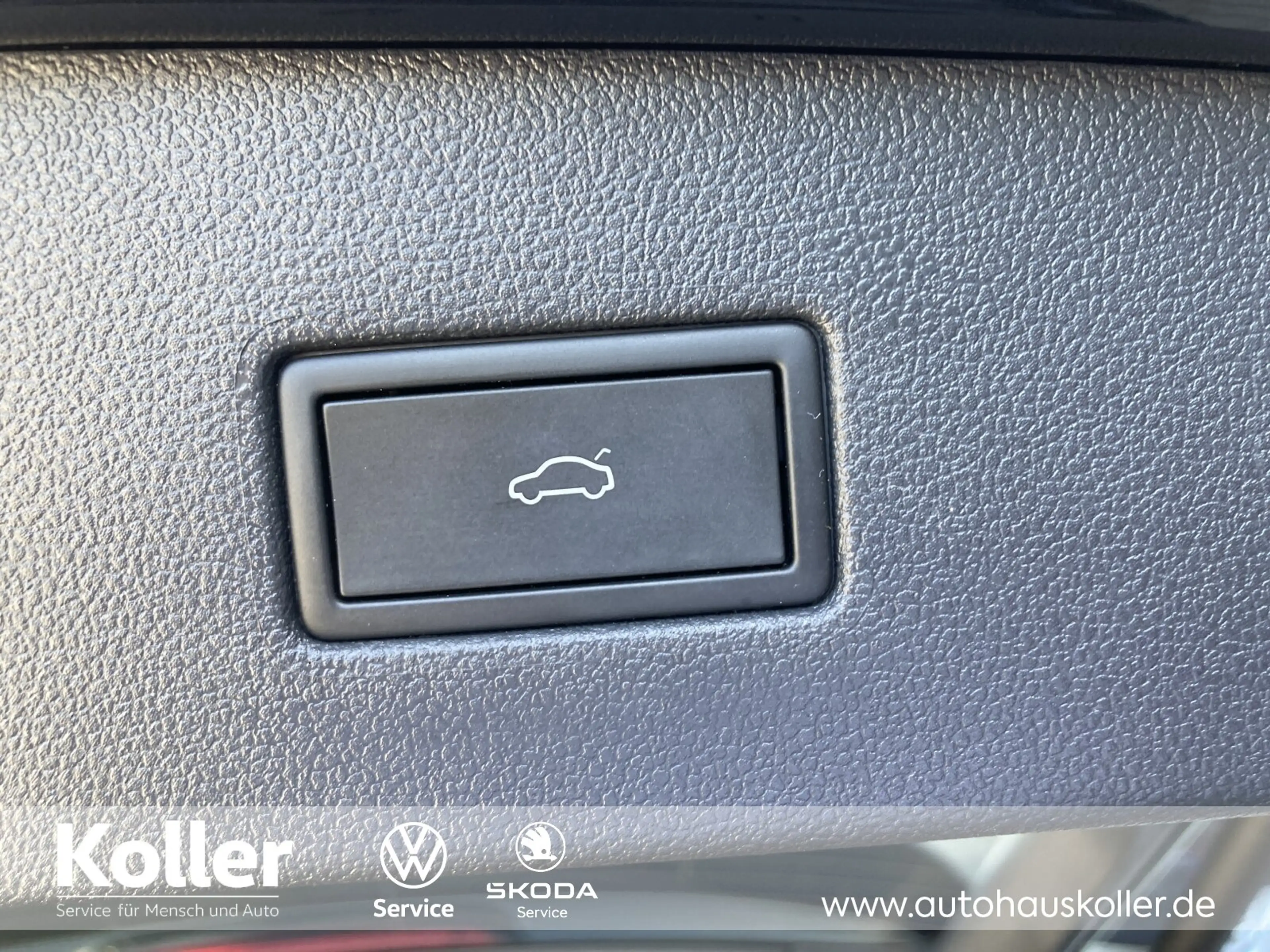 Volkswagen Tiguan Allspace Tiguan Allspace 2.0 TDI DSG 4MO R-Line AHK Pano BC — photo 9