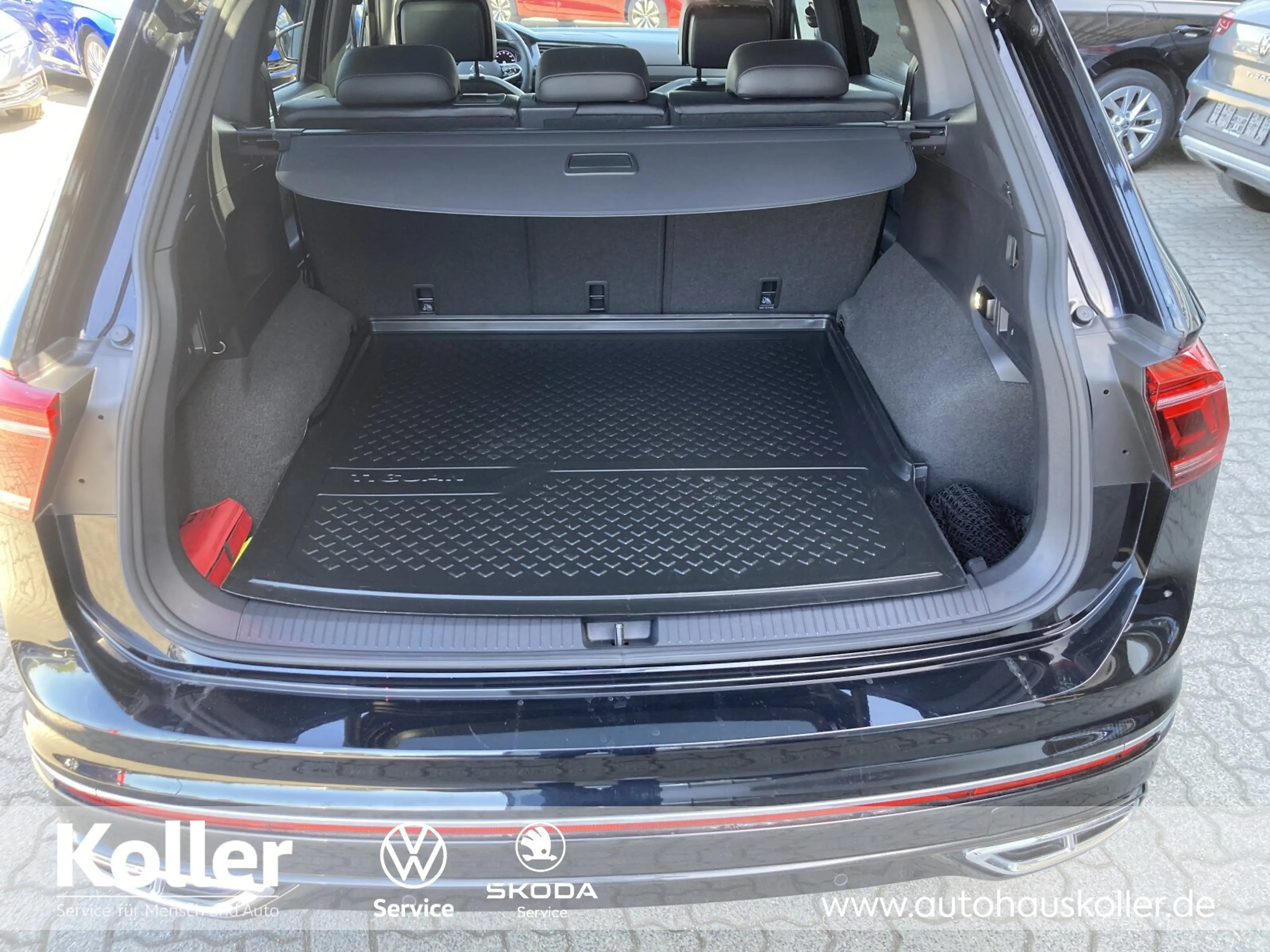 Volkswagen Tiguan Allspace Tiguan Allspace 2.0 TDI DSG 4MO R-Line AHK Pano BC — photo 8