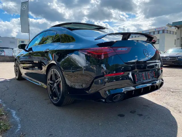 Mercedes-Benz CLA 35 AMG 4M/Premium+/Pano/Night/Aero/Distr/HuD