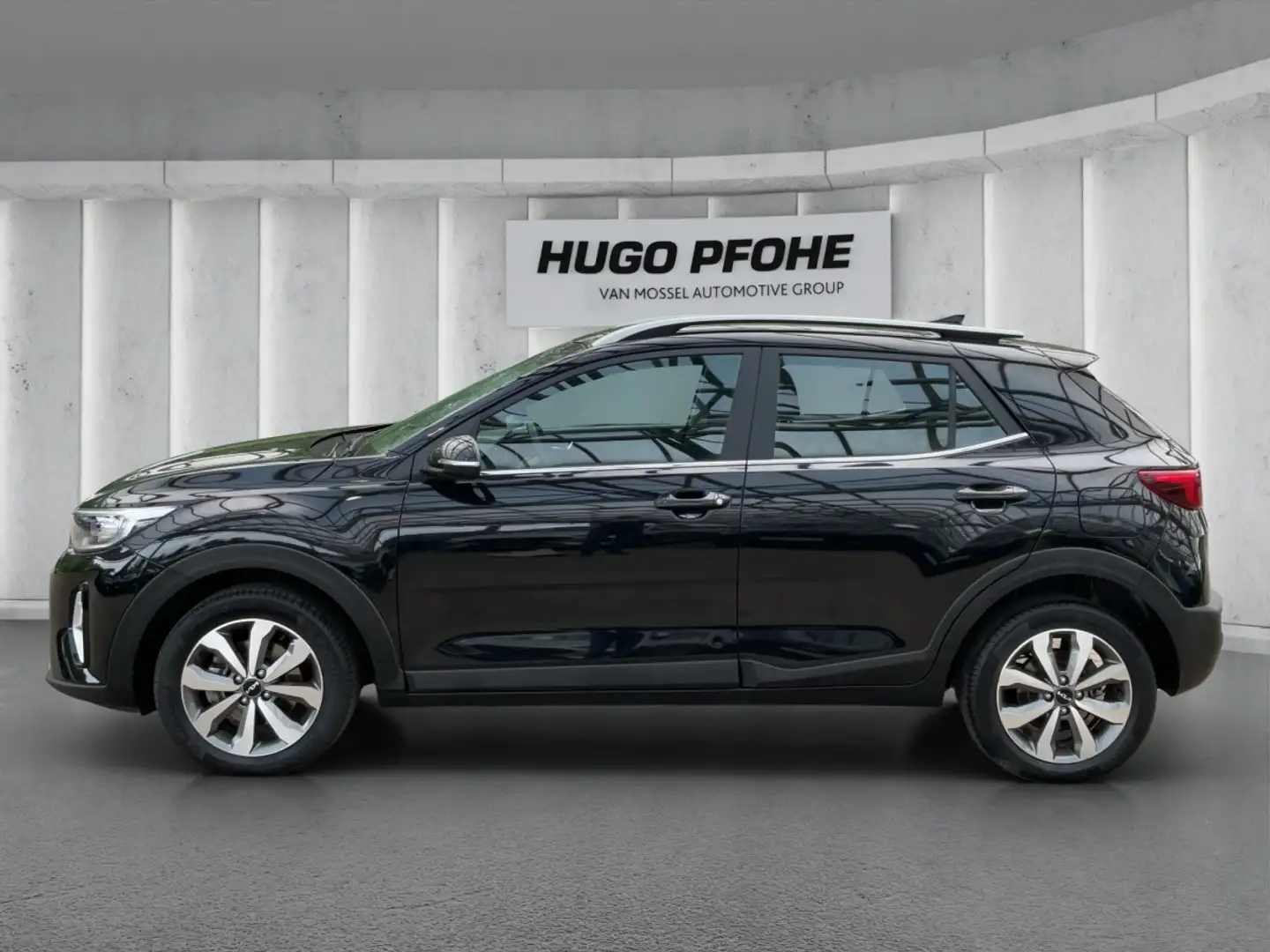 Kia Stonic 1.0 T-GDI Pulse Navi SHZ PDC Schwarz - 2