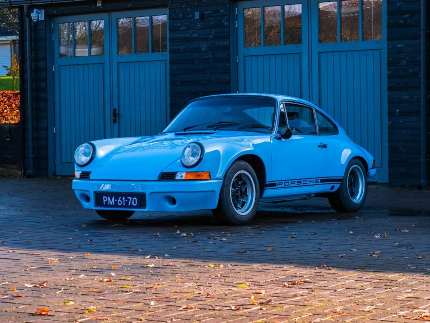 Porsche 911 E Coupe 2.5L 200PS Blau - 2