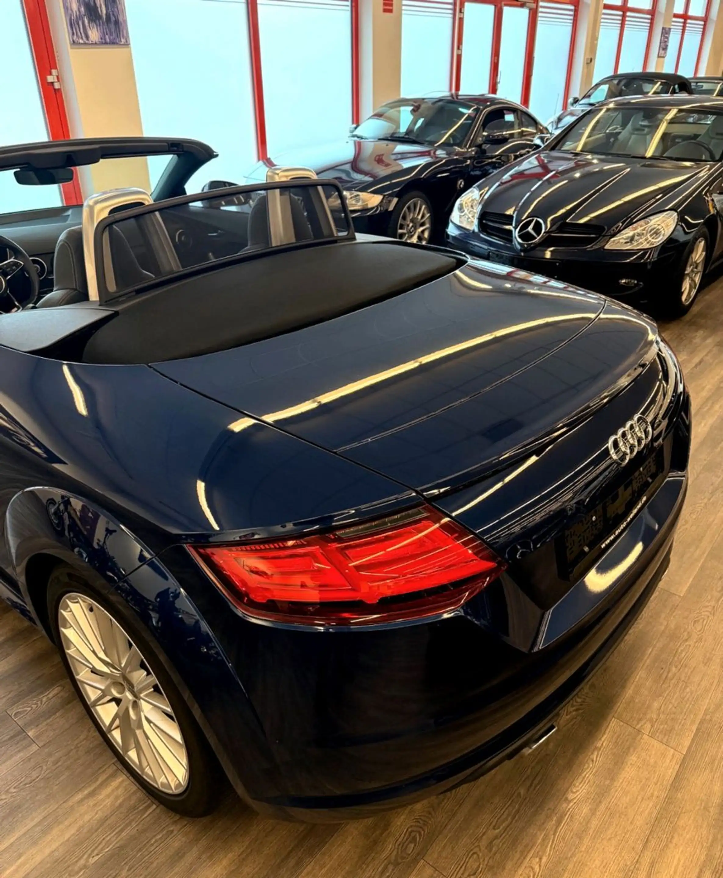 Audi TT Roadster 1.8 TFSI SLine Plus Paket Navi Klima — photo 13