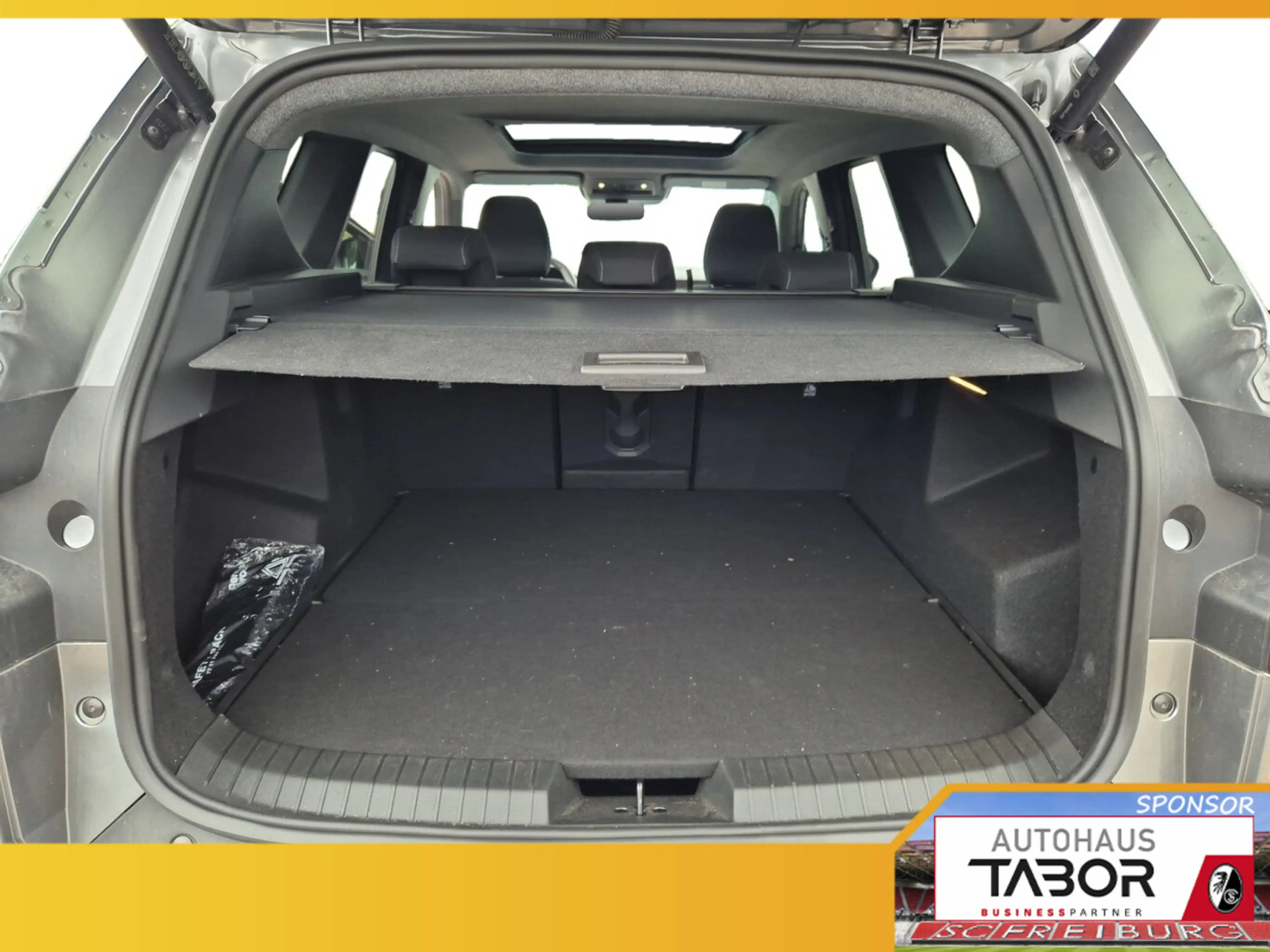 Dacia Bigster 1.8 Hybrid 155 Aut. Journey Pano Nav PDC — photo 14