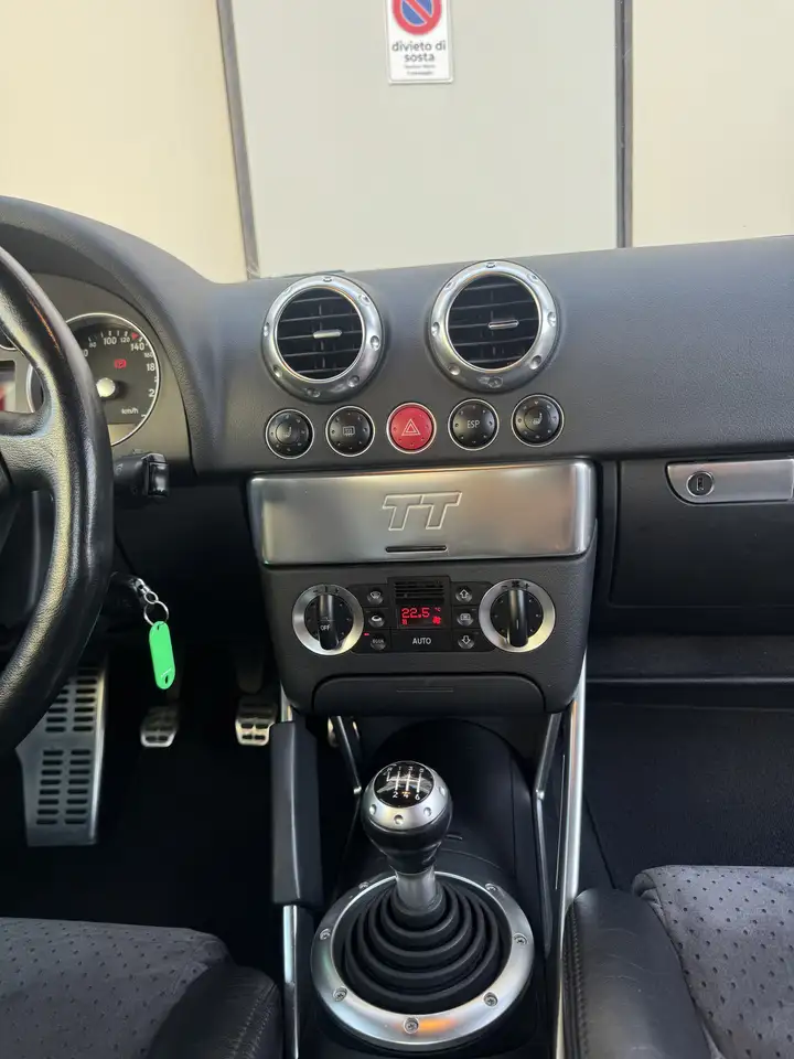 Audi TT 1.8t quattro 225cv, foto 9