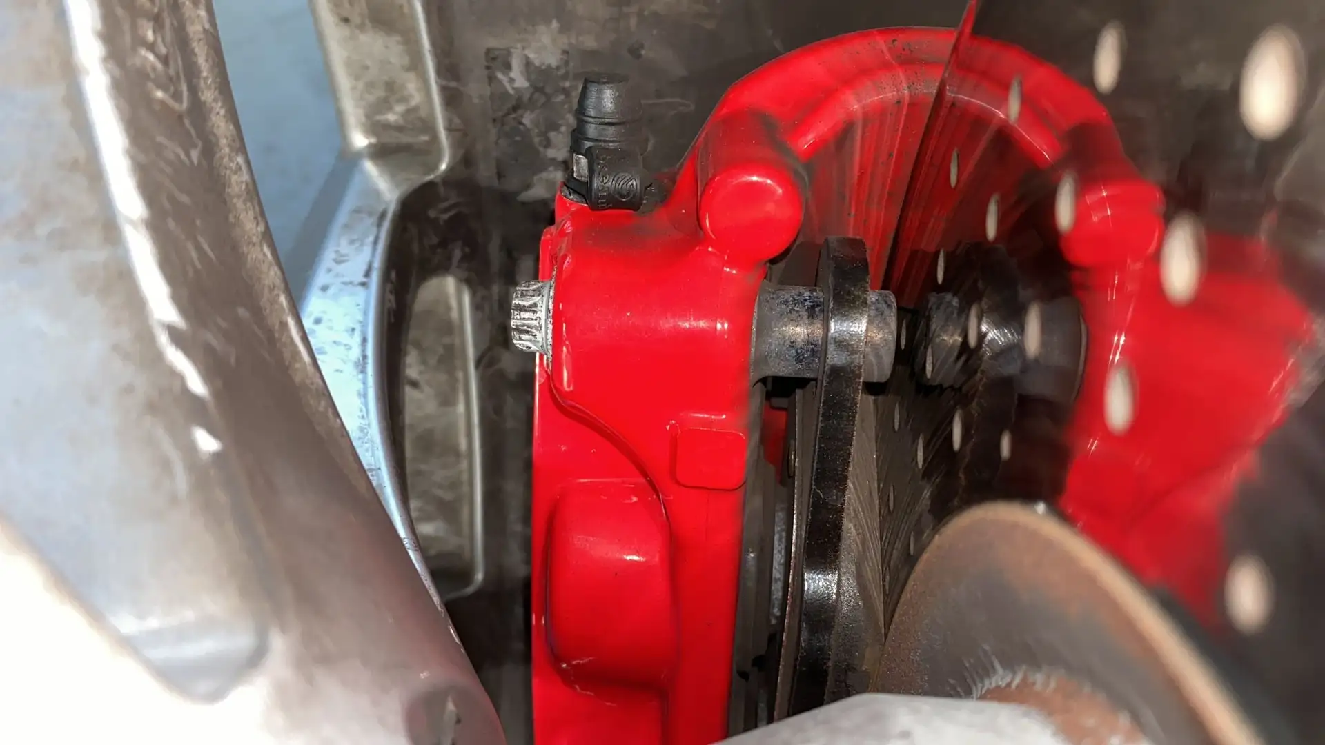 Porsche 992 Carrera 4S Argento - 2