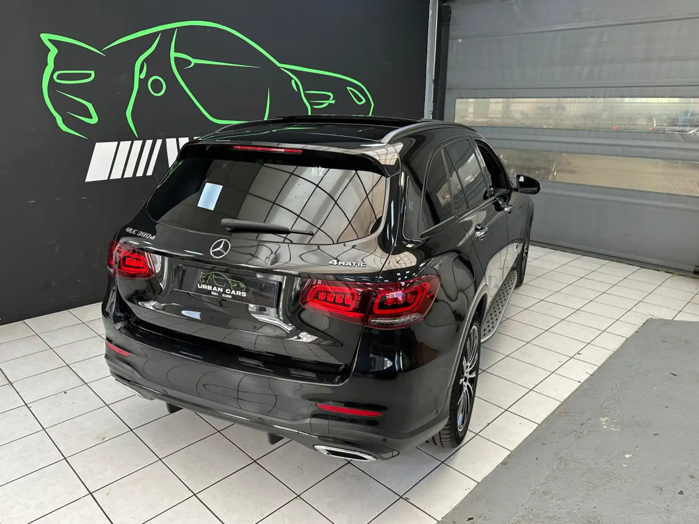 Mercedes-Benz G 300 de 9G-Tronic 4Matic AMG Line - 2
