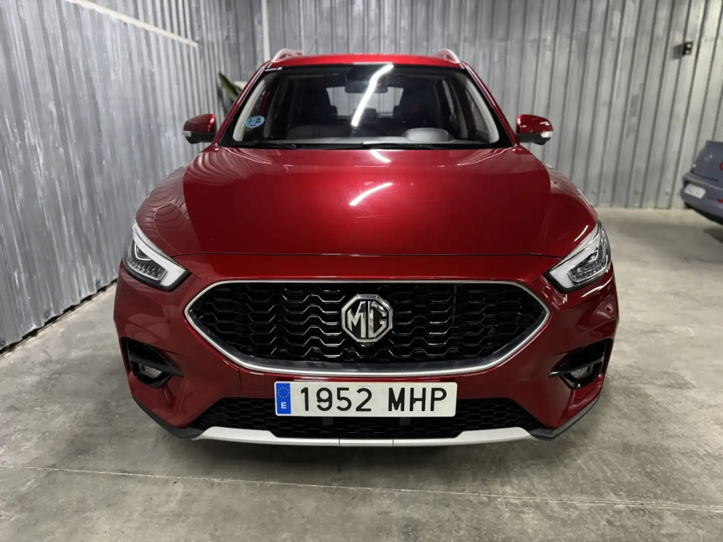 MG ZS 1.5 VTi-Tech Luxury 78kW Mauve - 2