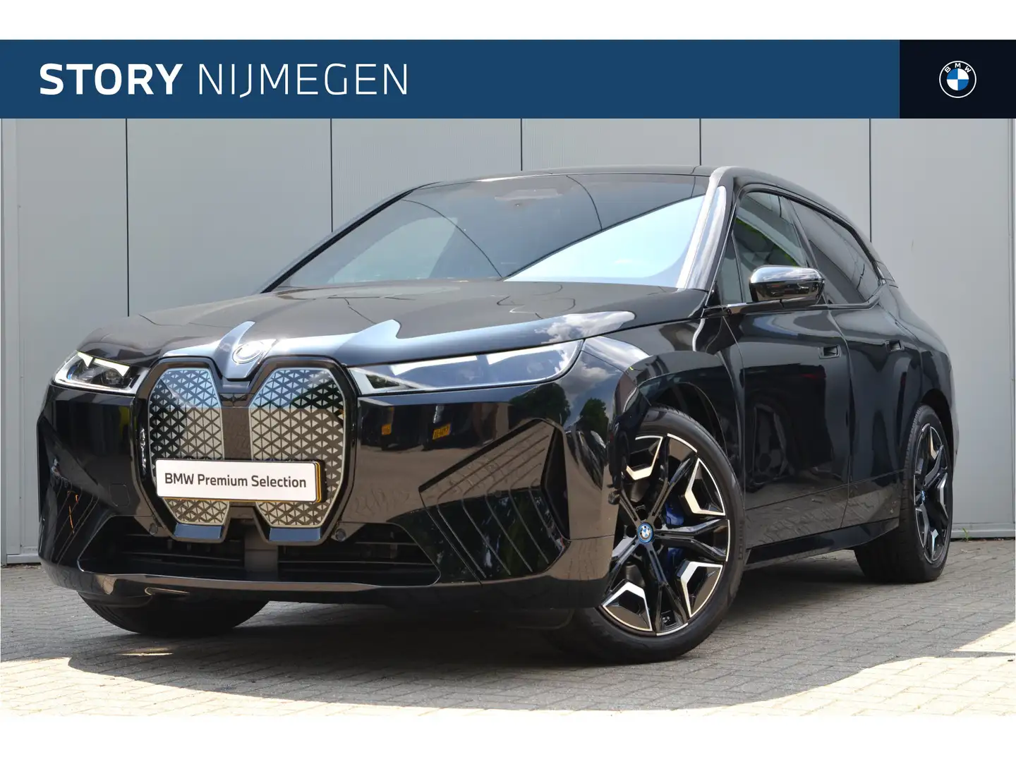 BMW iX xDrive40 High Executive / Sportpakket / Panoramada Schwarz - 1