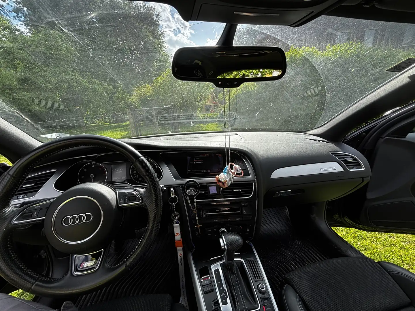 Audi A4 Avant 2,0 TDI quattro Sport DPF S-tronic - 2