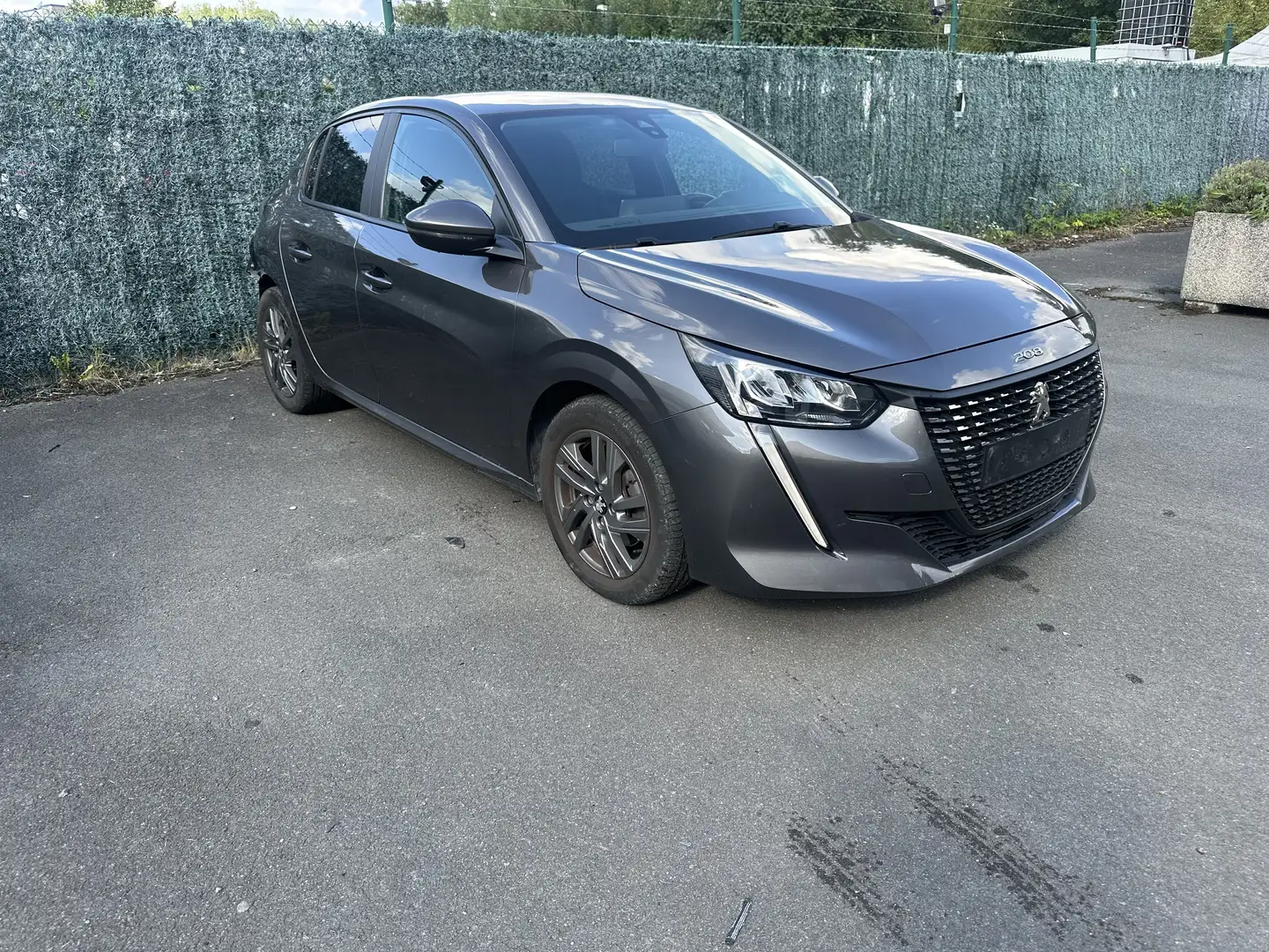Peugeot 208 208 1.2i ACCIDENTER Gri - 1
