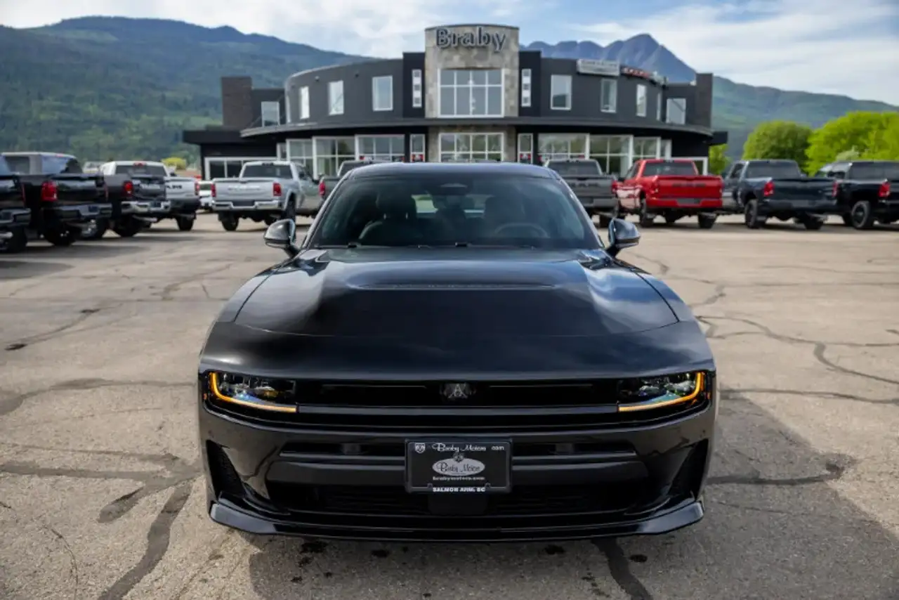 Dodge Charger 2026