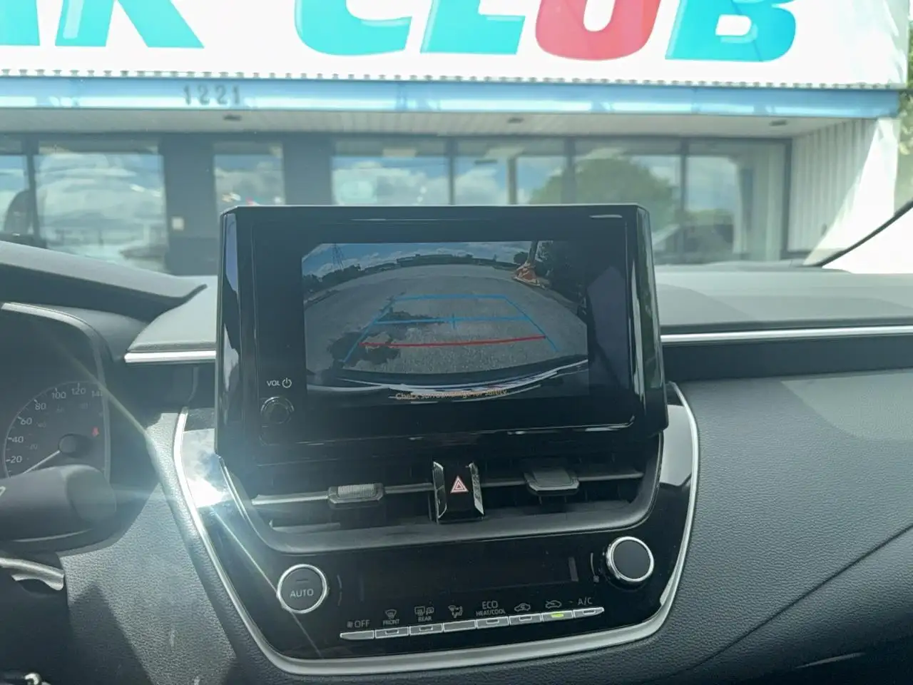 Toyota Corolla снимка Toyota Corolla