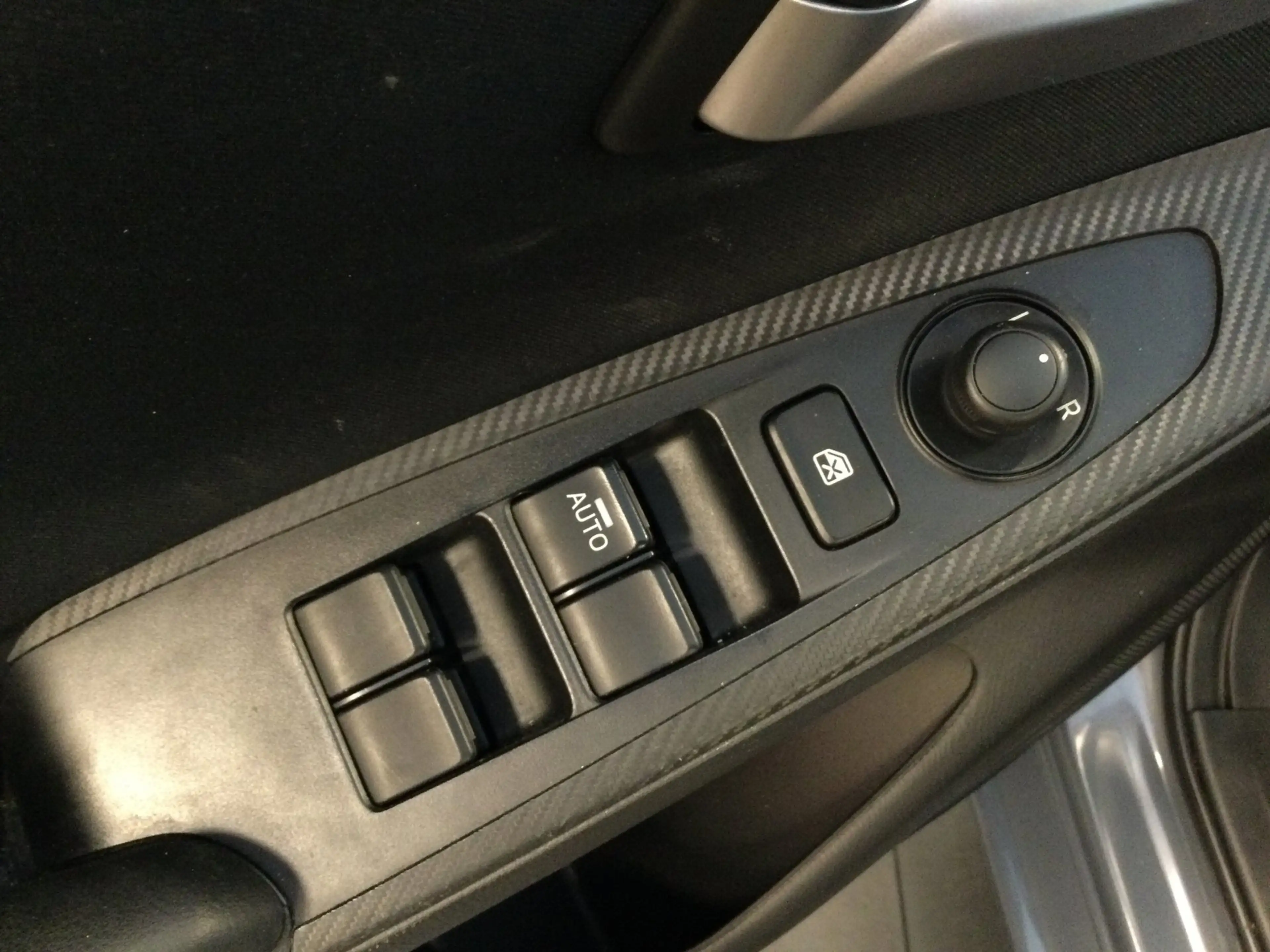 Mazda 2 1.5 e-SkyActiv-G 90 Homura Camera-PDC-Stuurverwarm — photo 7