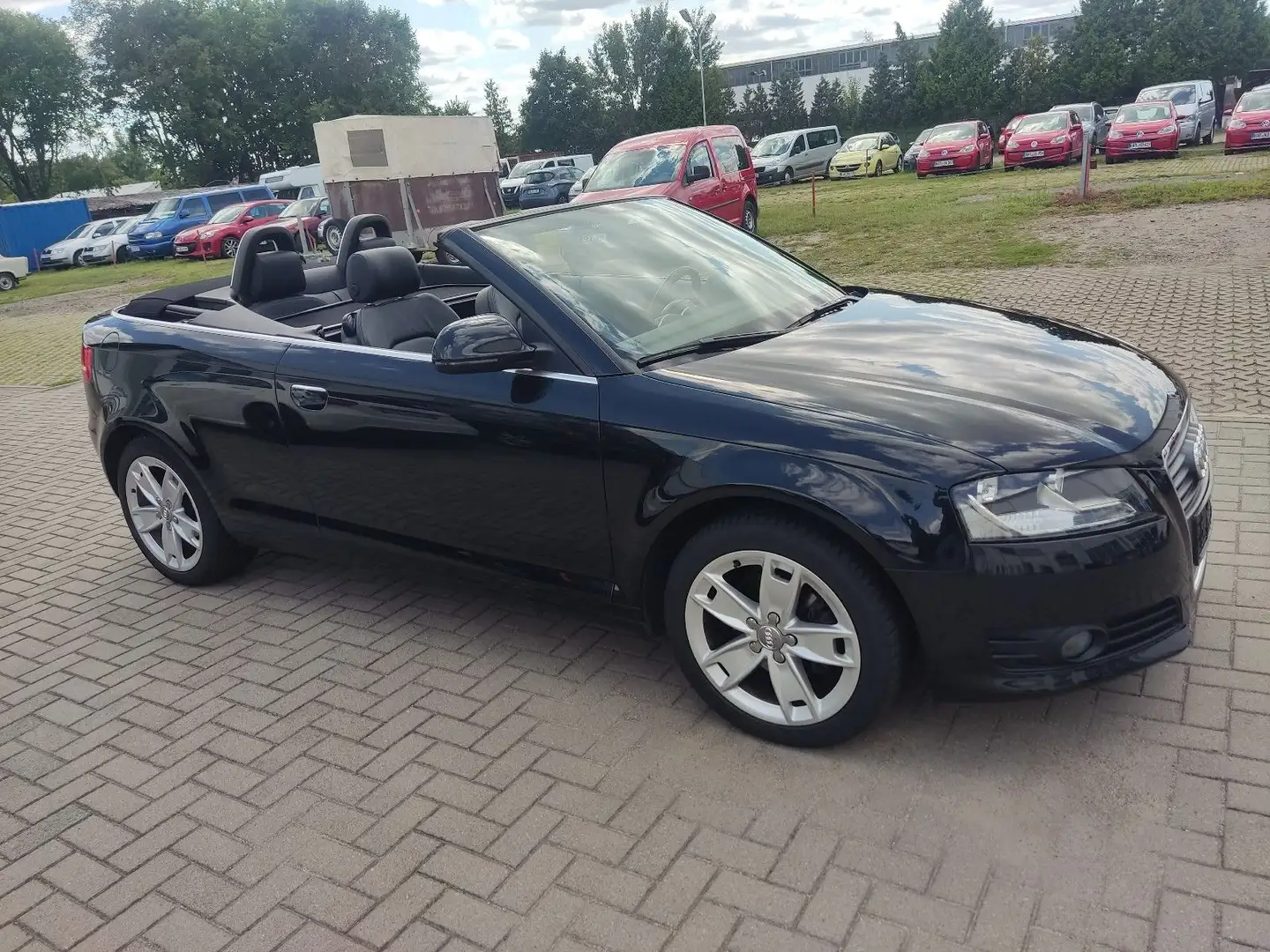 Audi A3 Cabriolet 1,8i  2.Hand Schwarz - 2