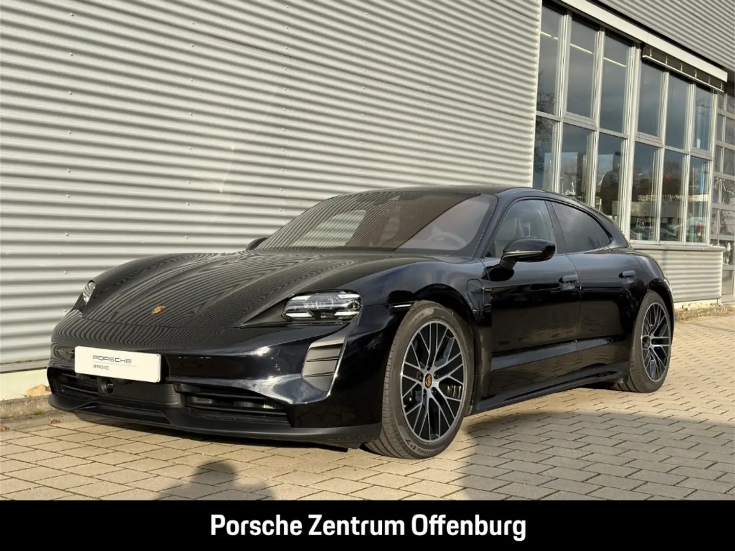 Porsche Taycan GTS Sport Turismo Noir - 1