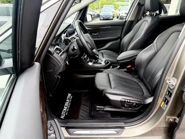 BMW 2 Series view 9