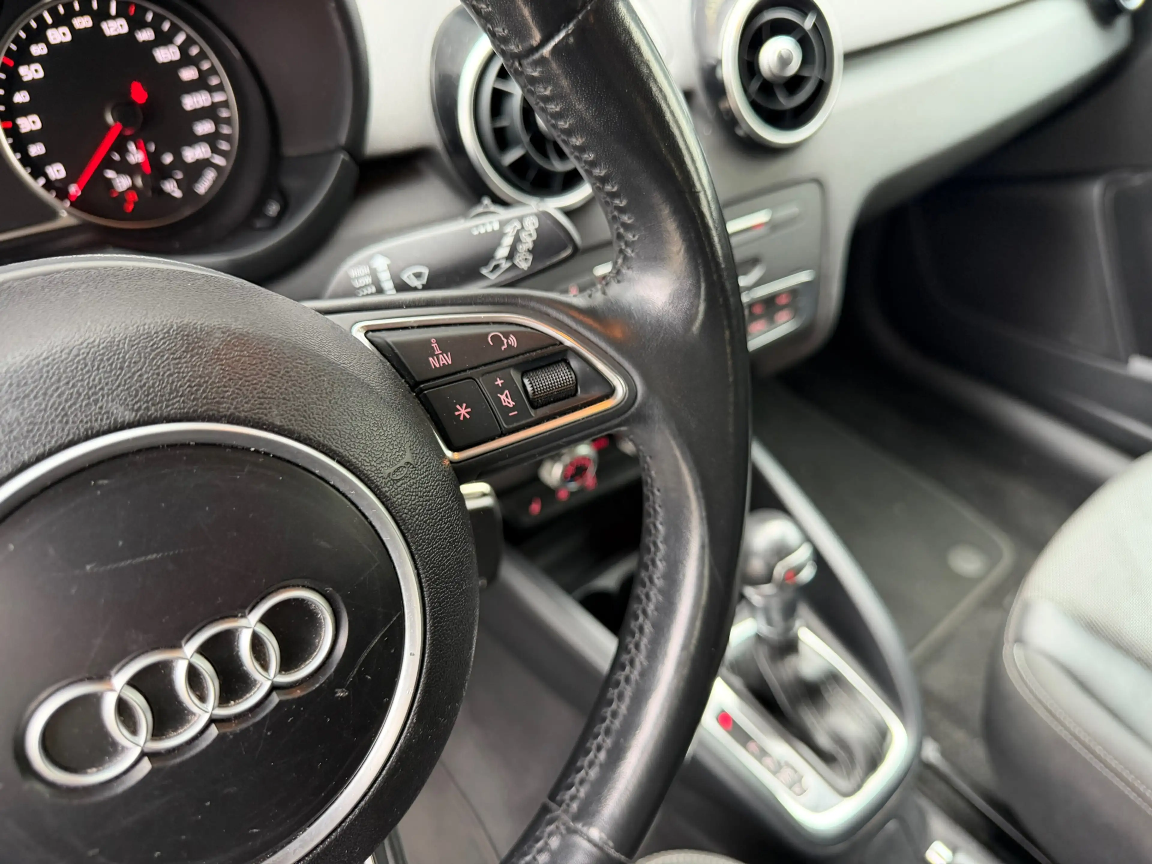Audi A1 Sportback 1.4 TFSI Sport Automaat Sensoren — photo 23
