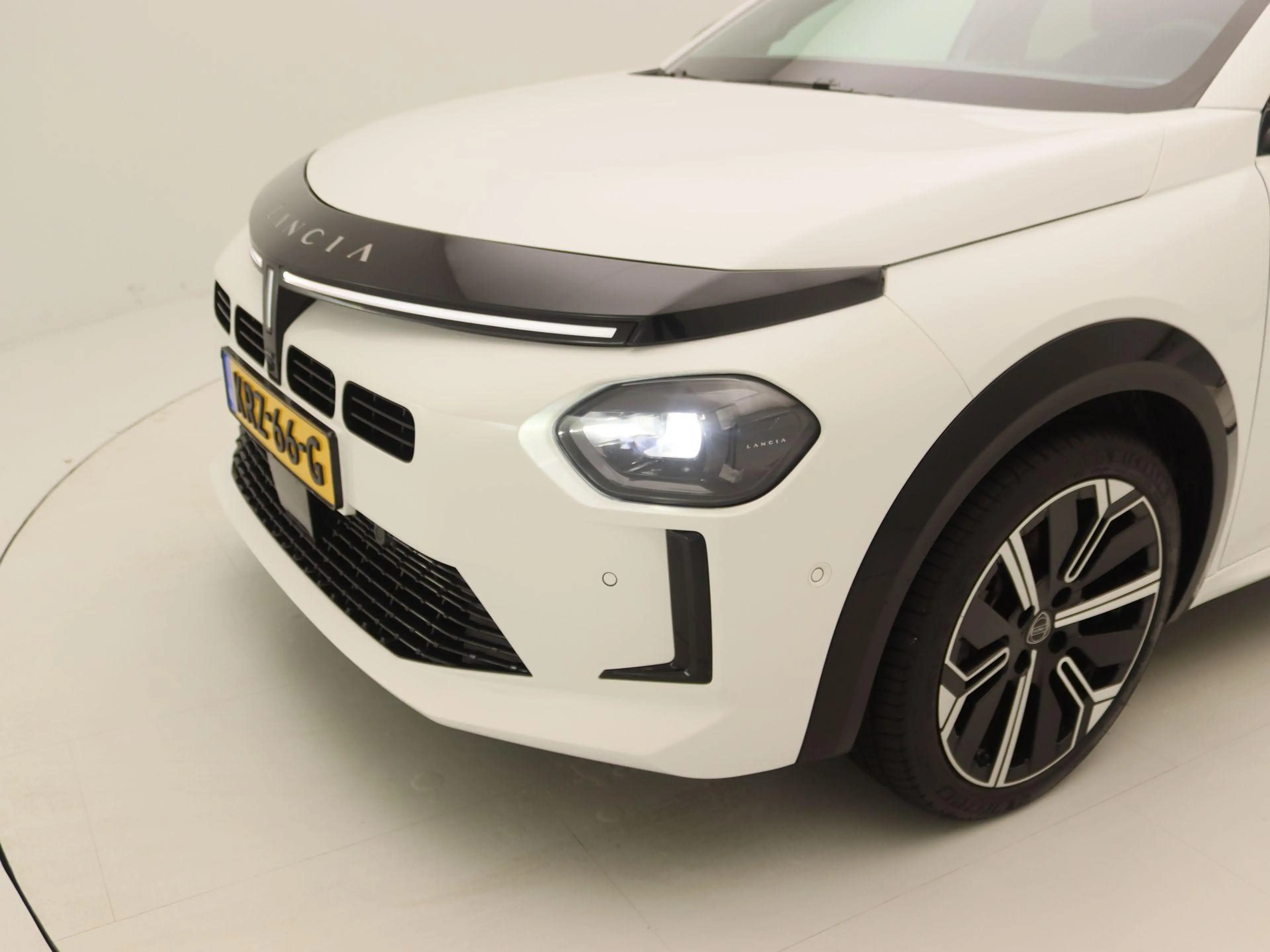 Lancia Ypsilon 1.2 Turbo Hybrid LX | Camera Voor + Achter | Apple — photo 14