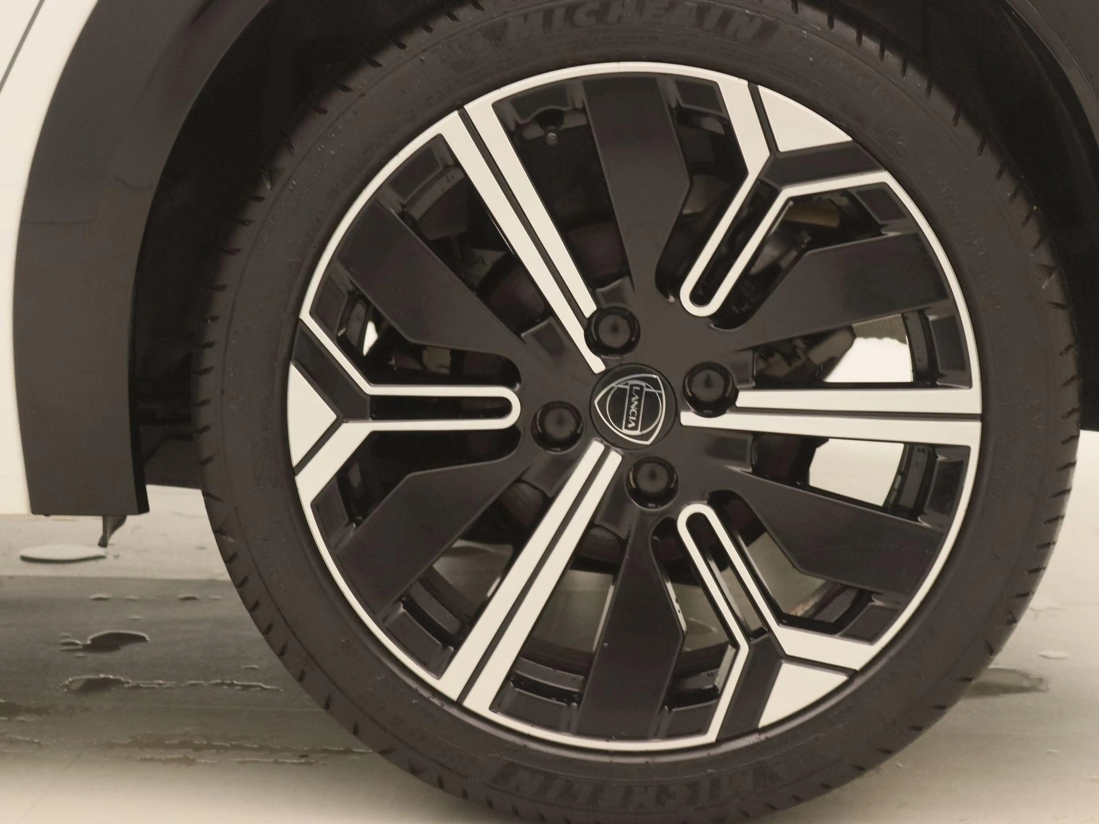 Lancia Ypsilon 1.2 Turbo Hybrid LX | Camera Voor + Achter | Apple — photo 15