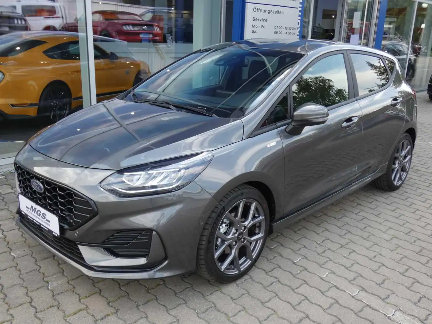 Ford Fiesta 1,0 EcoBoost ST-LINE X #LED #NAVI #DAB+ #KAM #ACC Grau - 1