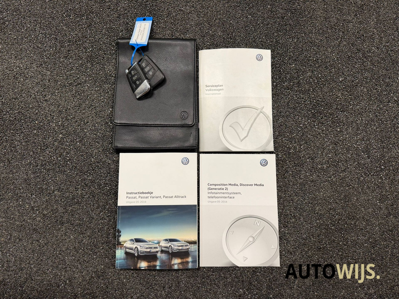 Volkswagen Passat Variant 1.4 TSI ACT Connected Series Plus|PANO|LEDER|CAMER — photo 35