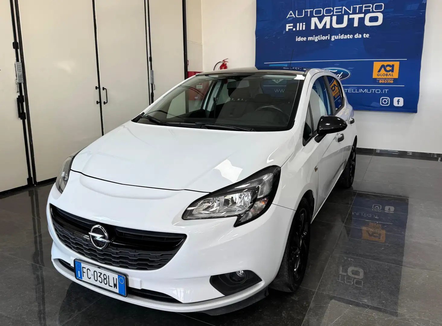 Opel Corsa Corsa 5p 1.3 cdti b-Color 95 CV Blanc - 1