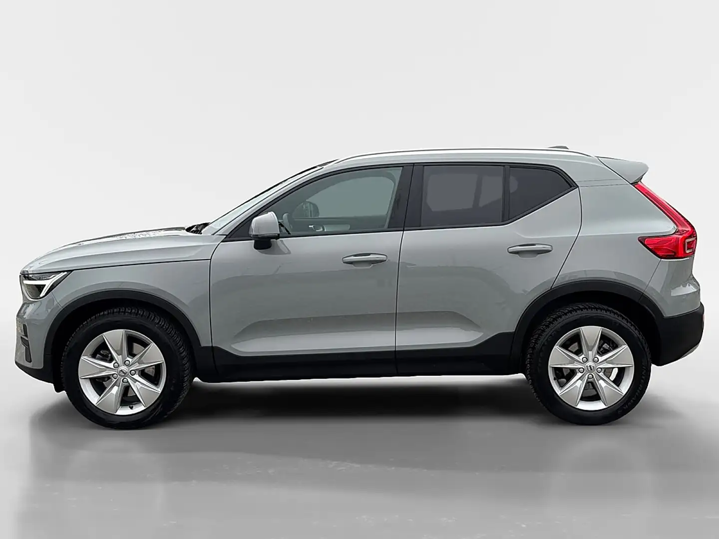 Volvo XC40 B3 Core Aut. Grau - 2