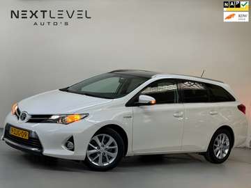 Touring Sports 1.8 Hybrid Lease Pano Cruise Camera