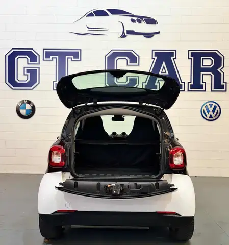 Smart Fortwo view 9