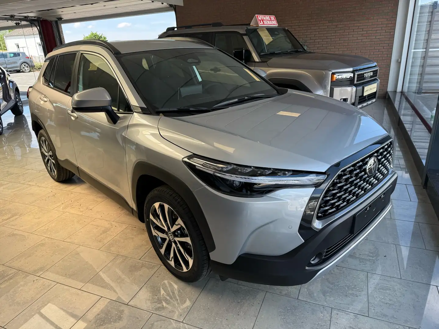 Toyota Corolla Cross 😍NEW DE STOCK✅SUPER ÉQUIPÉE👍GARANTIE 10A Silber - 1