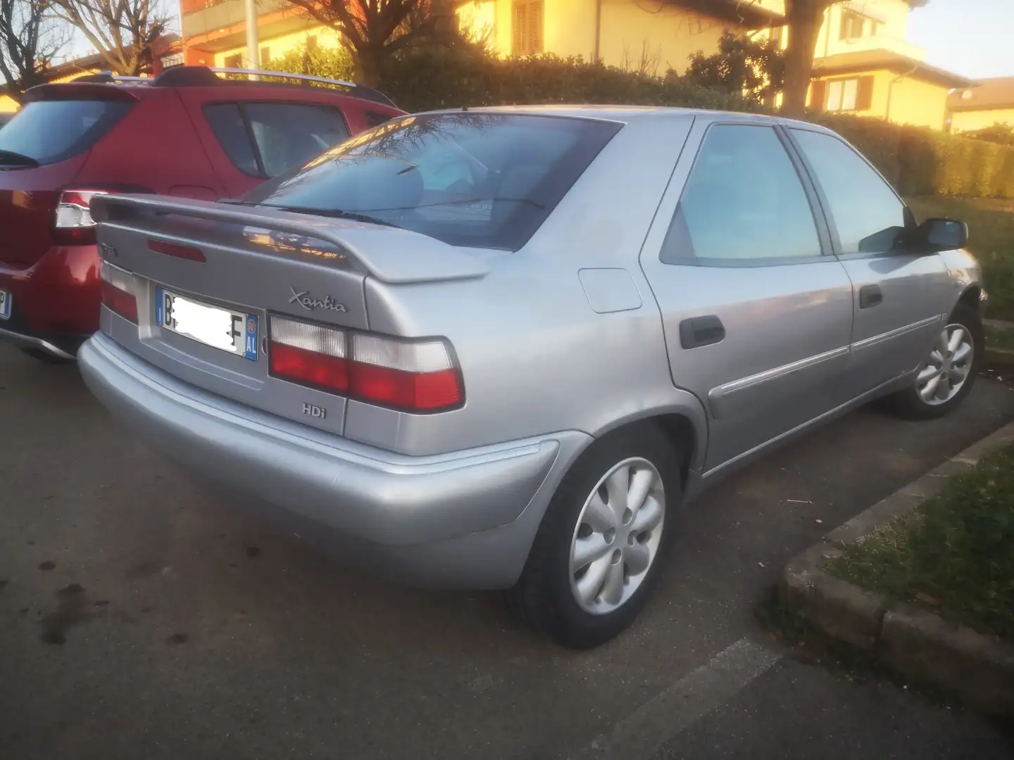 Citroen Xantia Xantia 2.0 hdi Millesime 110cv Stříbrná - 2