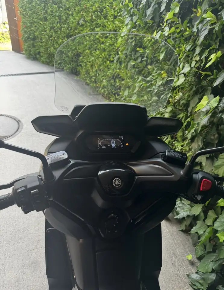 Yamaha X-Max 125